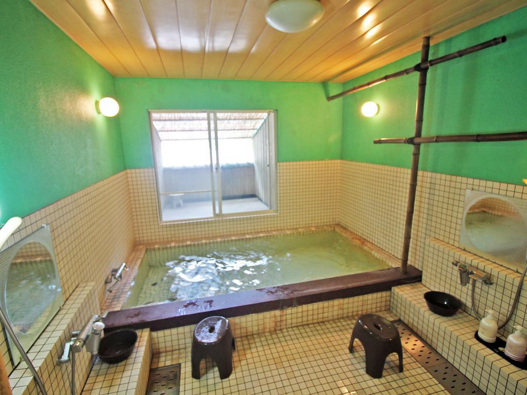 Noichi Hotell Toba Eksteriør bilde